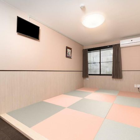 Bochibochi Karasuma Apartment Kyoto Bagian luar foto